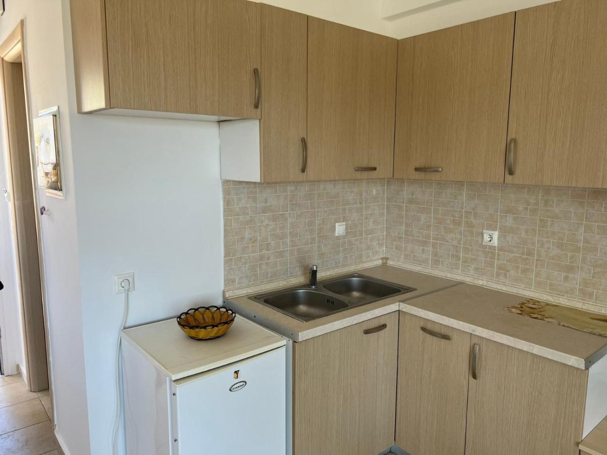 Vero Resort Apartmens Hanioti Buitenkant foto